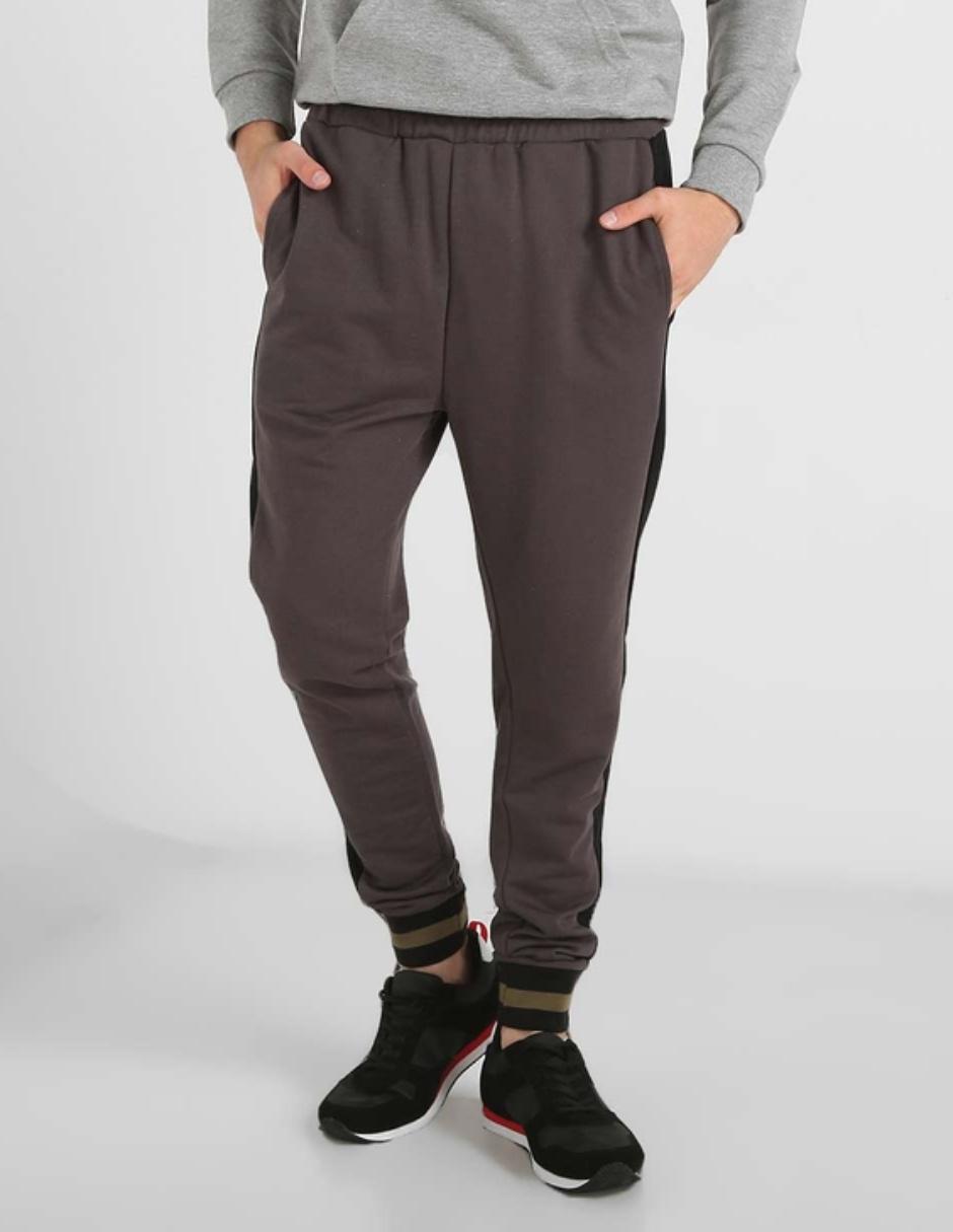 Jogger Non Stop corte slim en SB