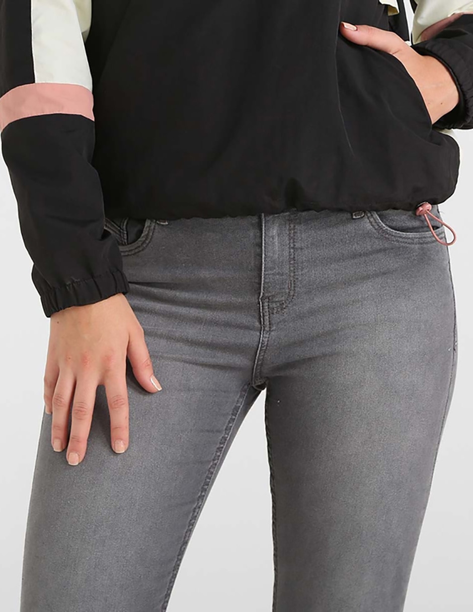 Jeans skinny para mujer 4