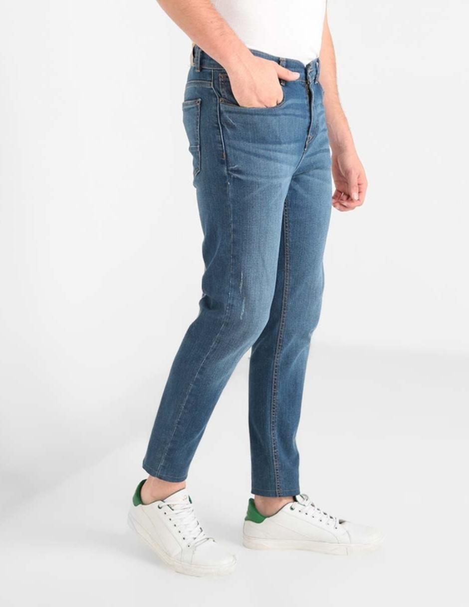 Jeans slim deslavado para hombre 8
